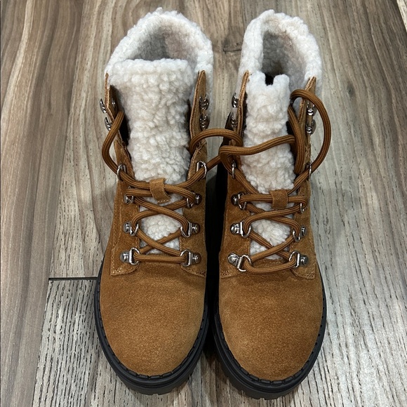 Marc Fisher Leigan Lug sole Brown Suede Winter Boots with Shearling - Picture 2 of 5